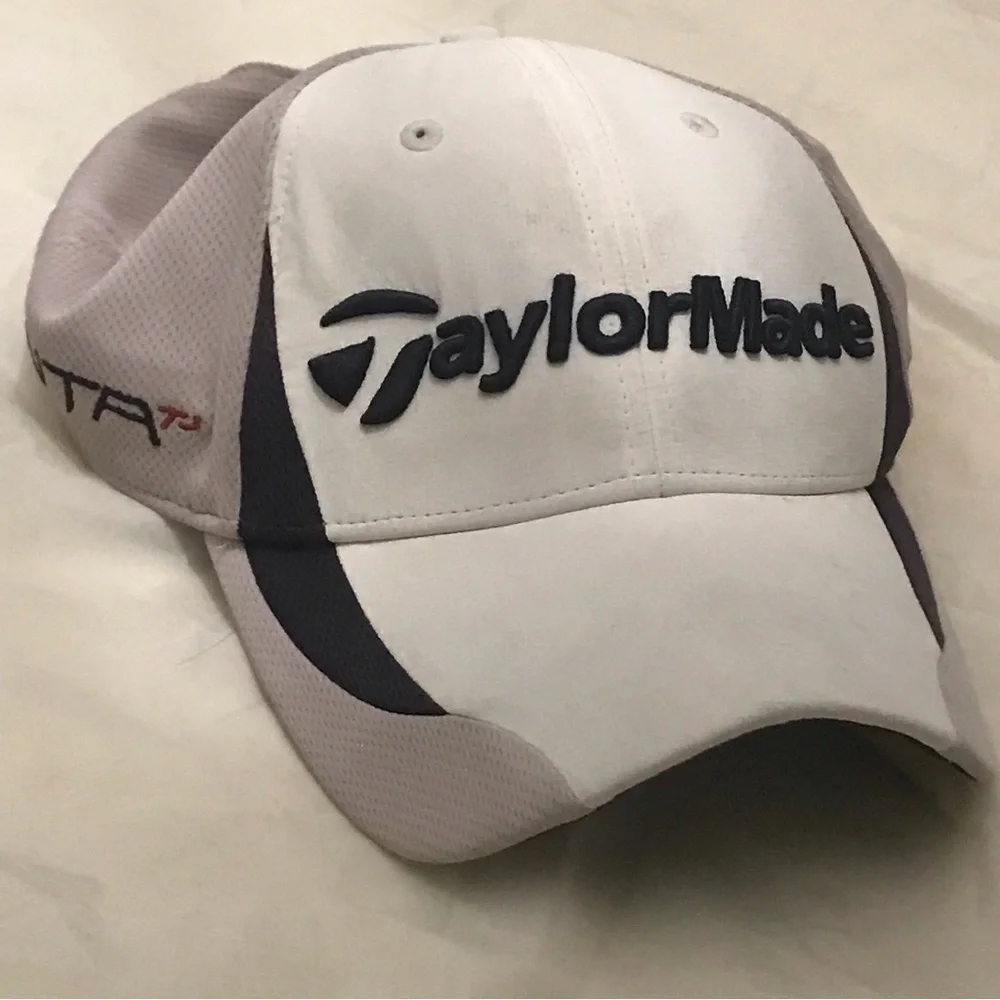 TaylorMade R9 Penta OffWhite 3tone Golf Hat